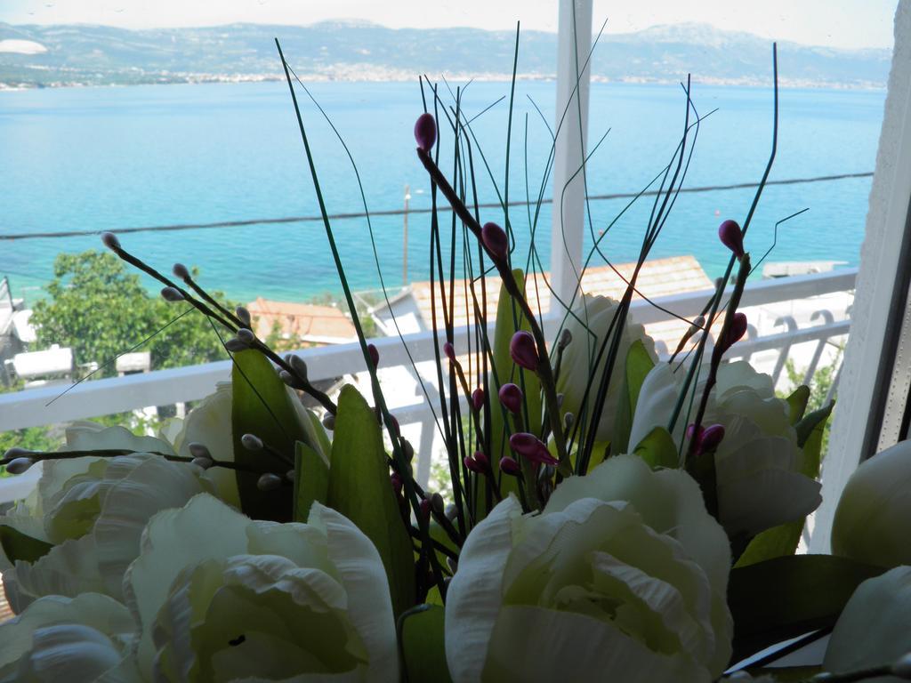 Apartment Adria Trogir Exterior photo