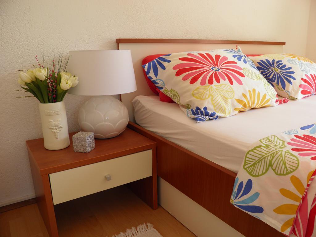 Apartment Adria Trogir Exterior photo