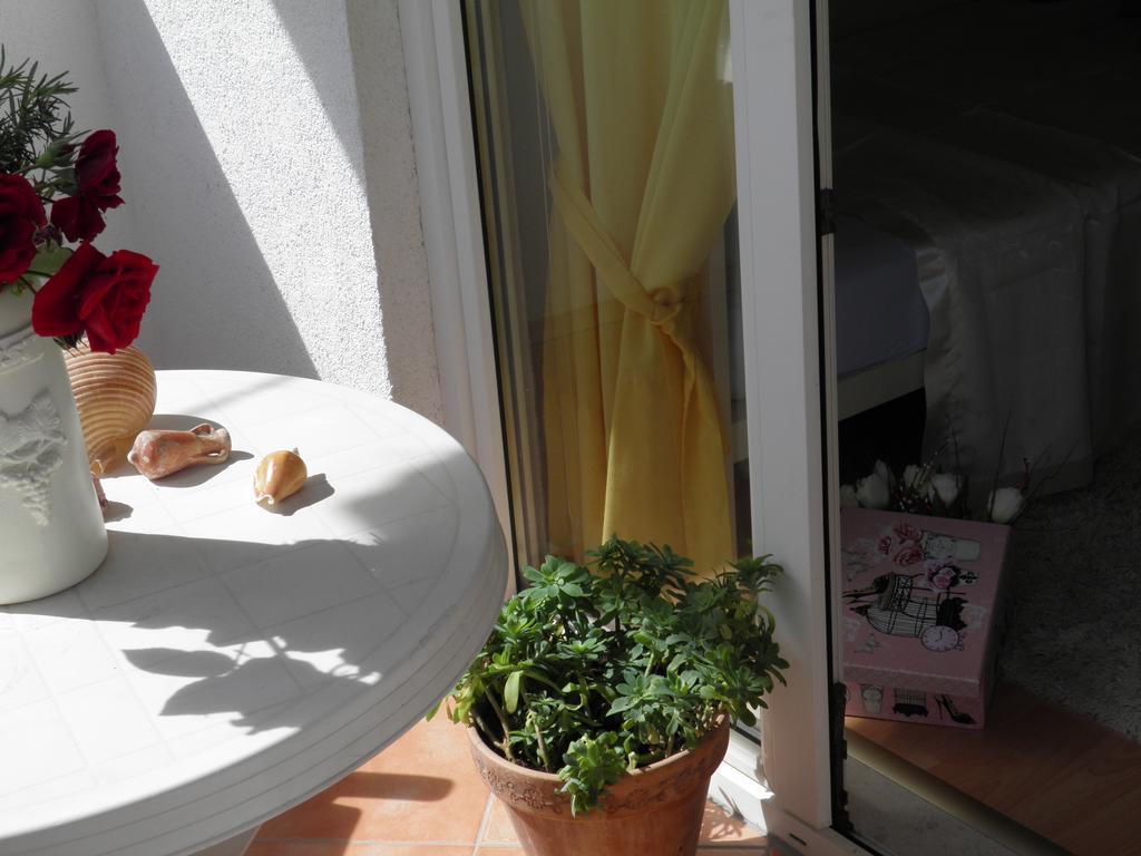 Apartment Adria Trogir Exterior photo