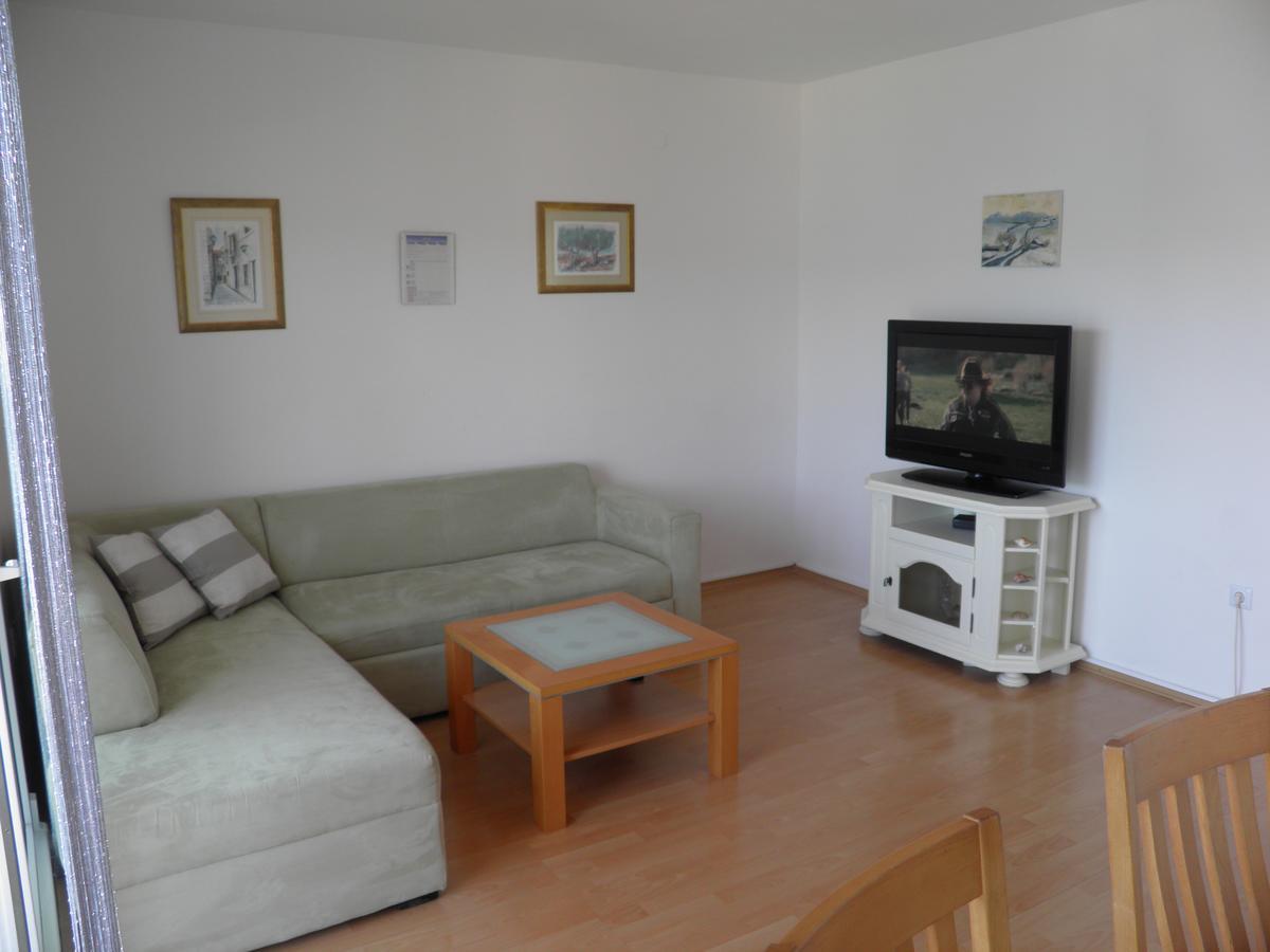 Apartment Adria Trogir Exterior photo
